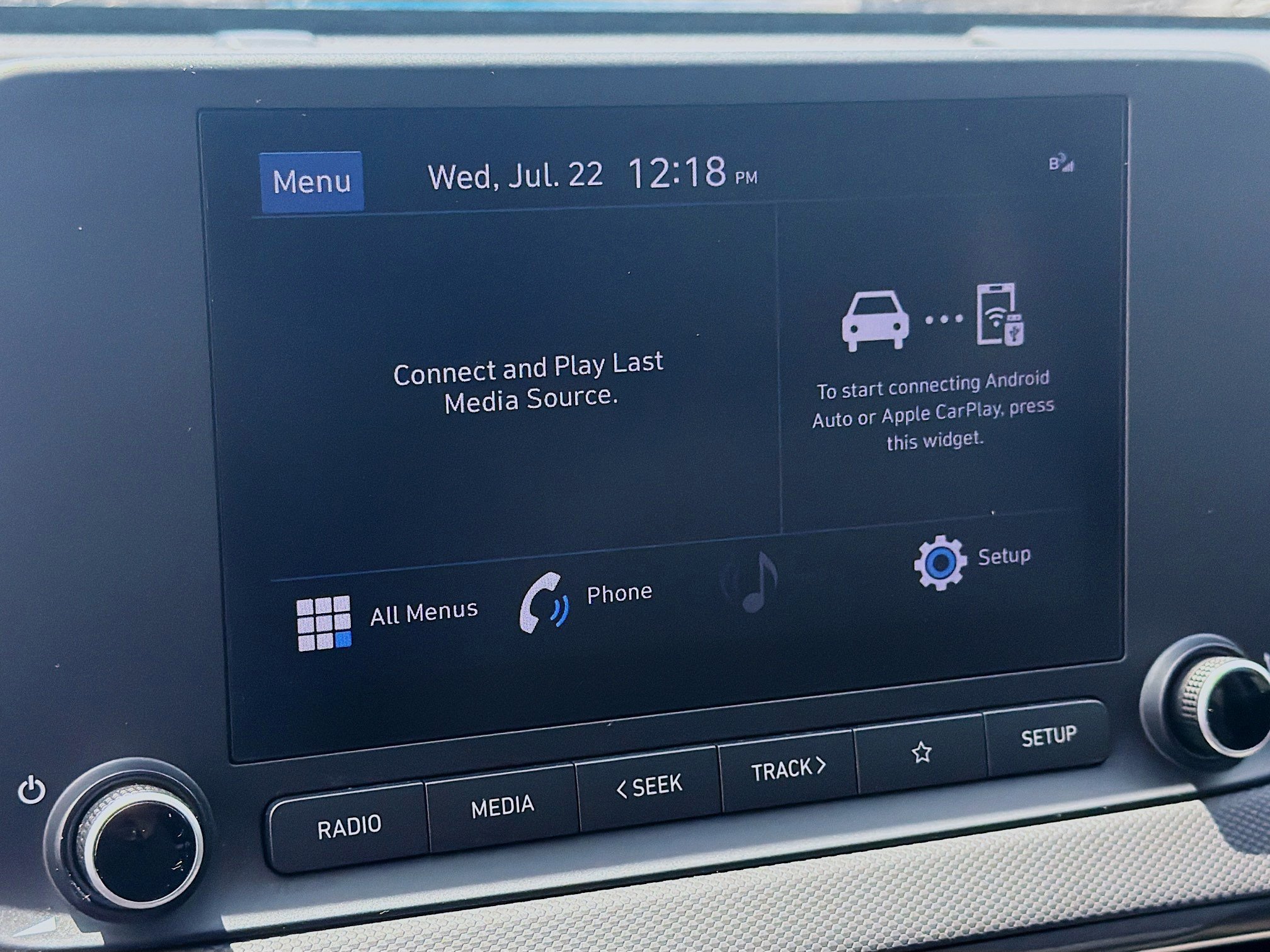 Used 2022 Thunder Gray Hyundai SEL image 10