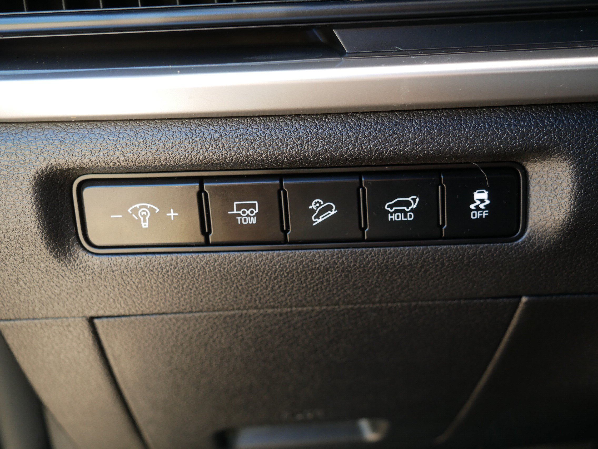 Used 2023 Jungle Green Kia EX X-Line image 26