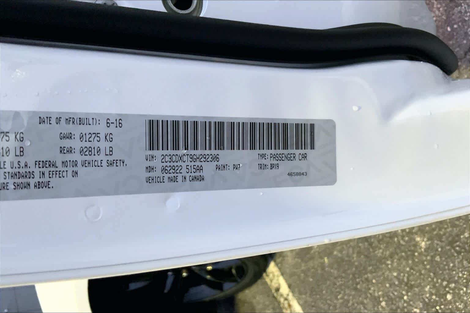 Used 2016 Bright White Clearcoat Dodge R/T image 30