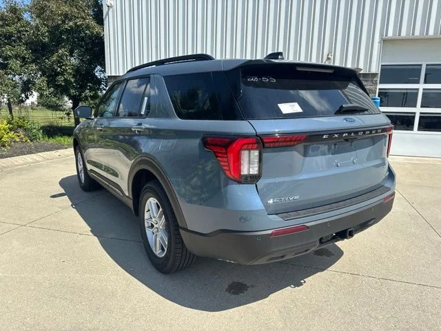 New 2026 Vapor Blue Metallic Ford Active image 7