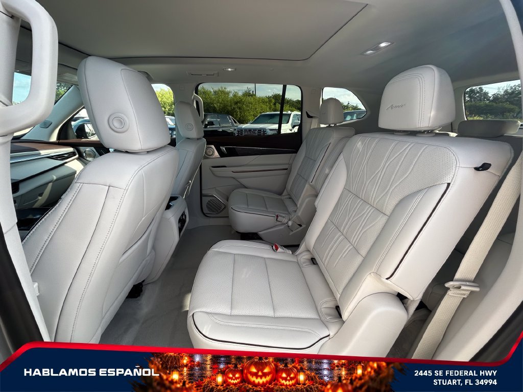 2026 Buick Enclave Avenir - Photo 11