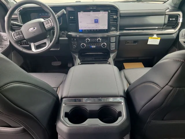 New 2026 Oxford White Ford Lariat image 15