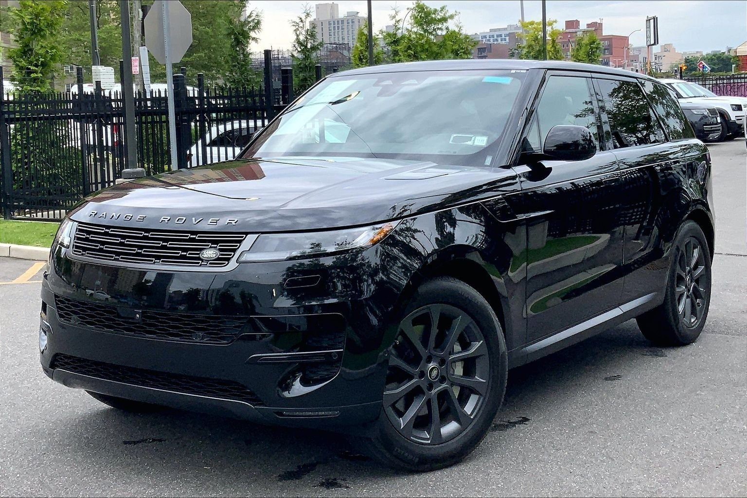 Certified Used 2025 Santorini Black Metallic Land Rover SE image 1