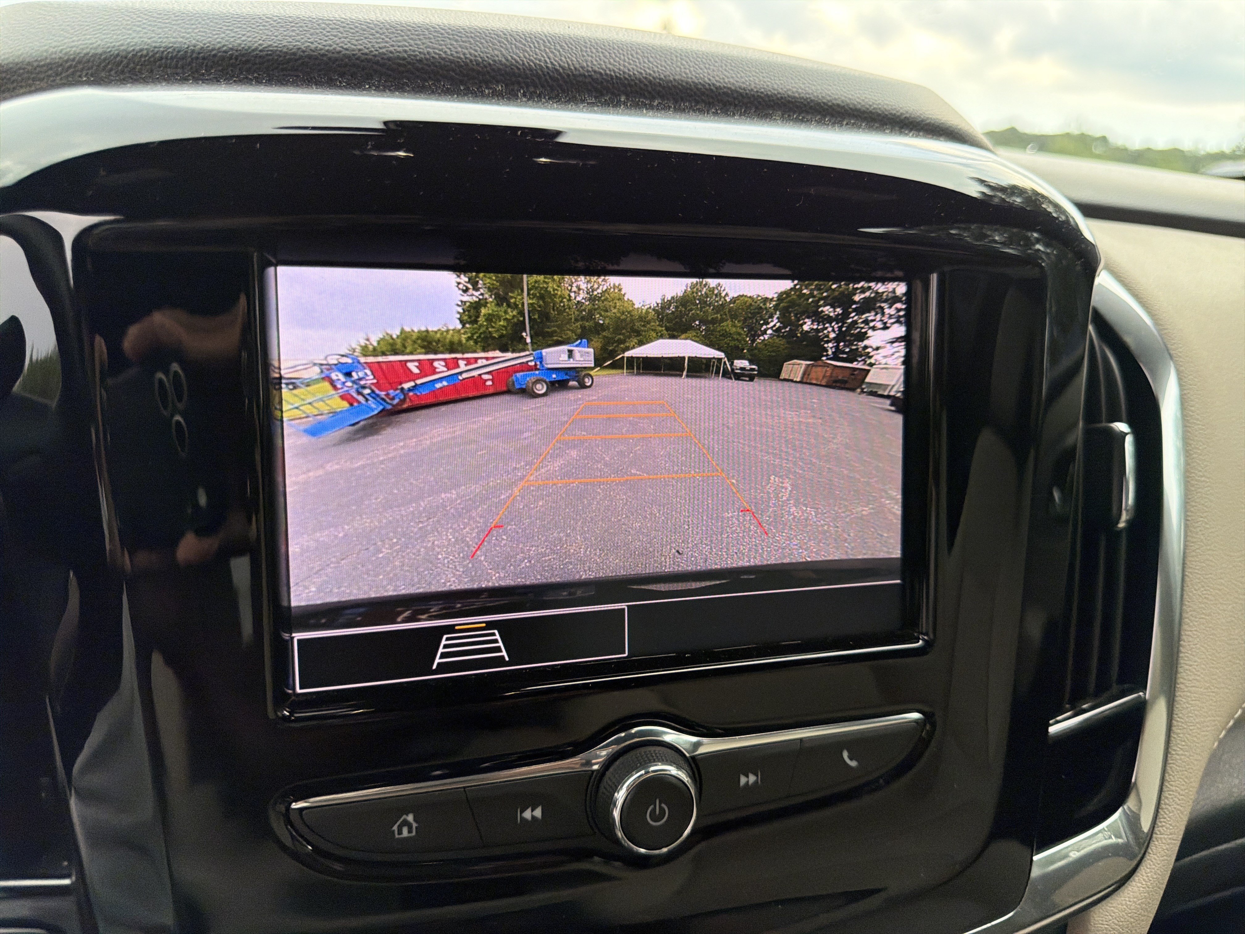 Used 2022 Mosaic Black Metallic Chevrolet 1FL image 30