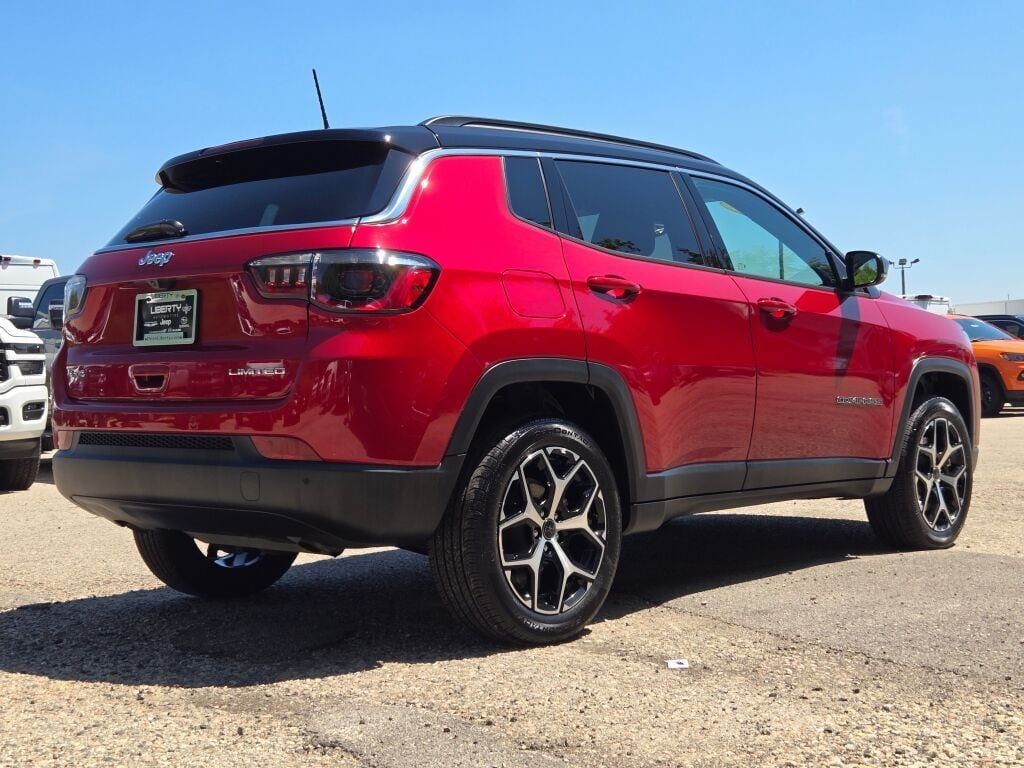 New 2026 Red Hot Pearl-Coat Exterior Paint Jeep Limited image 11
