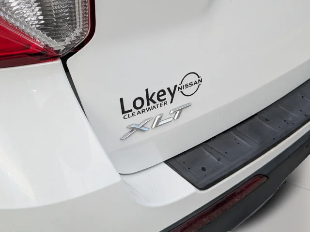 Used 2022 White Ford XLT image 9