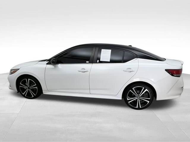 Used 2021 White Nissan SR image 7