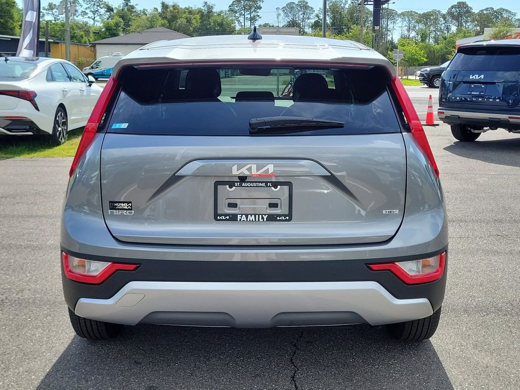 New 2026 Gray Kia LX image 5