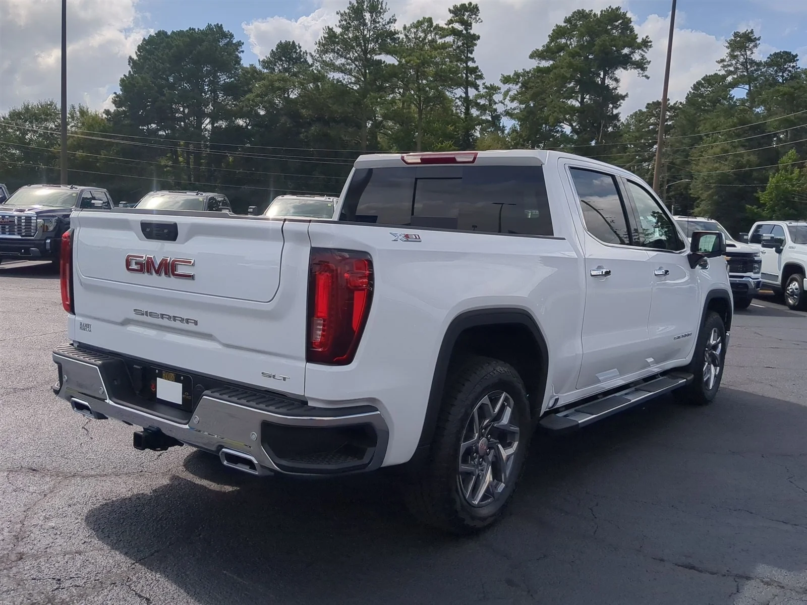 New 2026 Summit White GMC SLT image 32