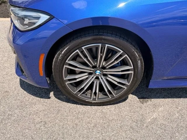 Used 2022 Portimao Blue Metallic BMW M340i xDrive image 21