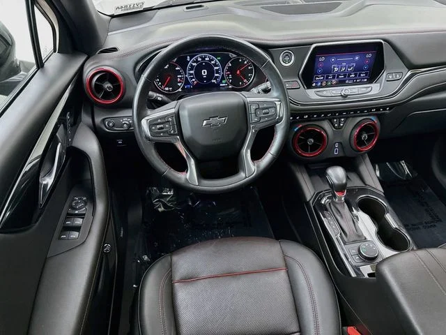 Used 2022 Black Chevrolet RS image 25