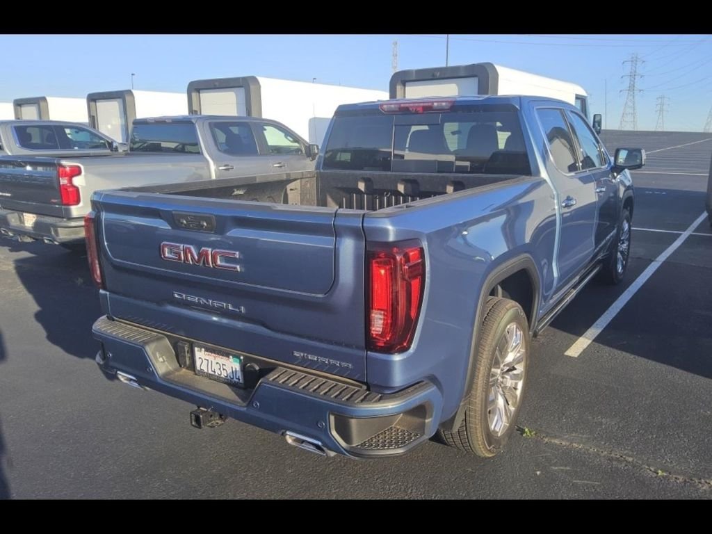 Used 2026  GMC Denali image 2