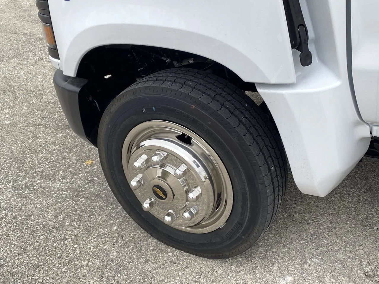 2023 Chevrolet Silverado 4500 HD Chassis Cab Work Truck - Photo 24