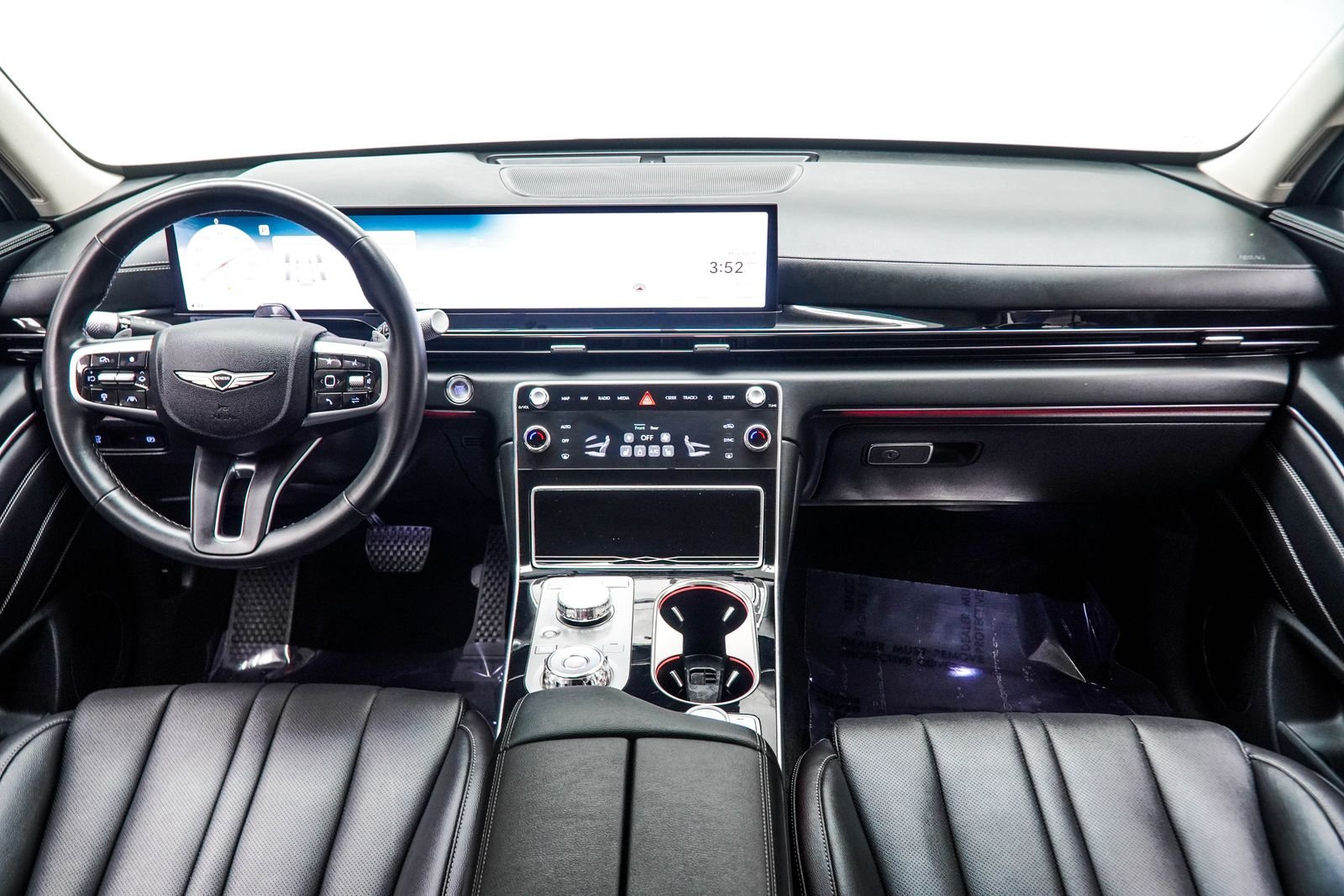 Used 2025 White Genesis 2.5T image 5