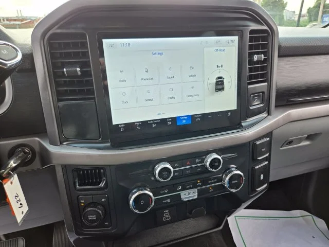 Used 2025 White Ford XLT image 25