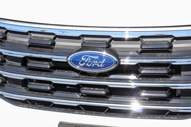 New 2026 Star White Metallic Tri-Coat Ford Active image 11