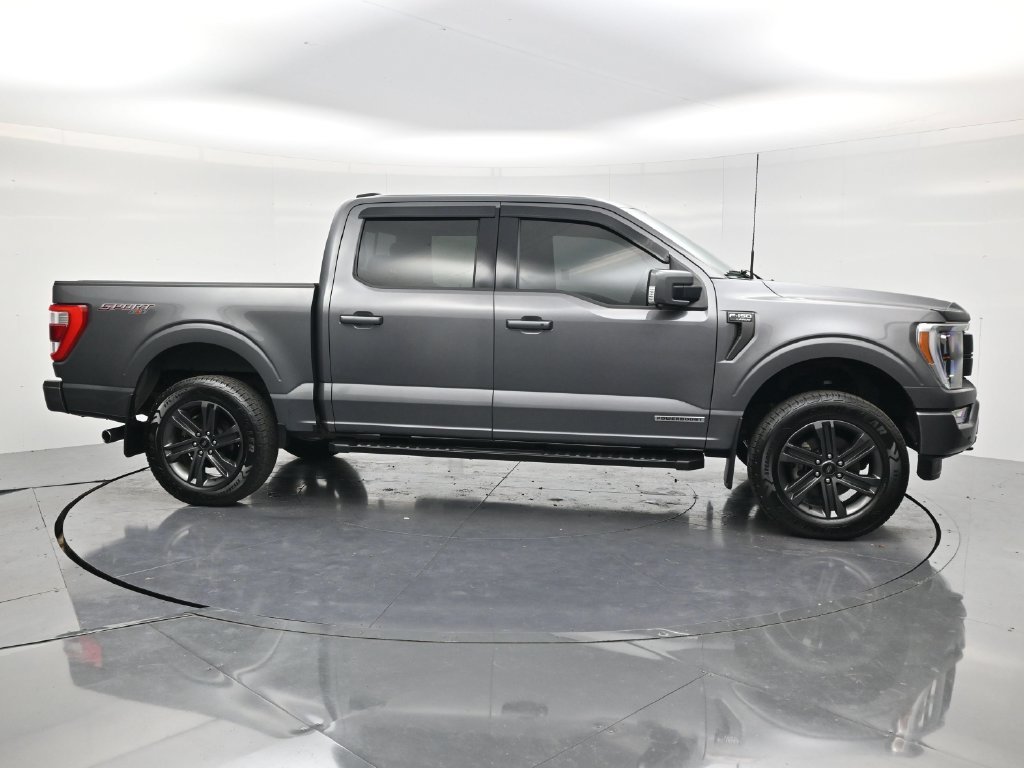 Used 2023 Gray Metallic Ford Lariat image 4