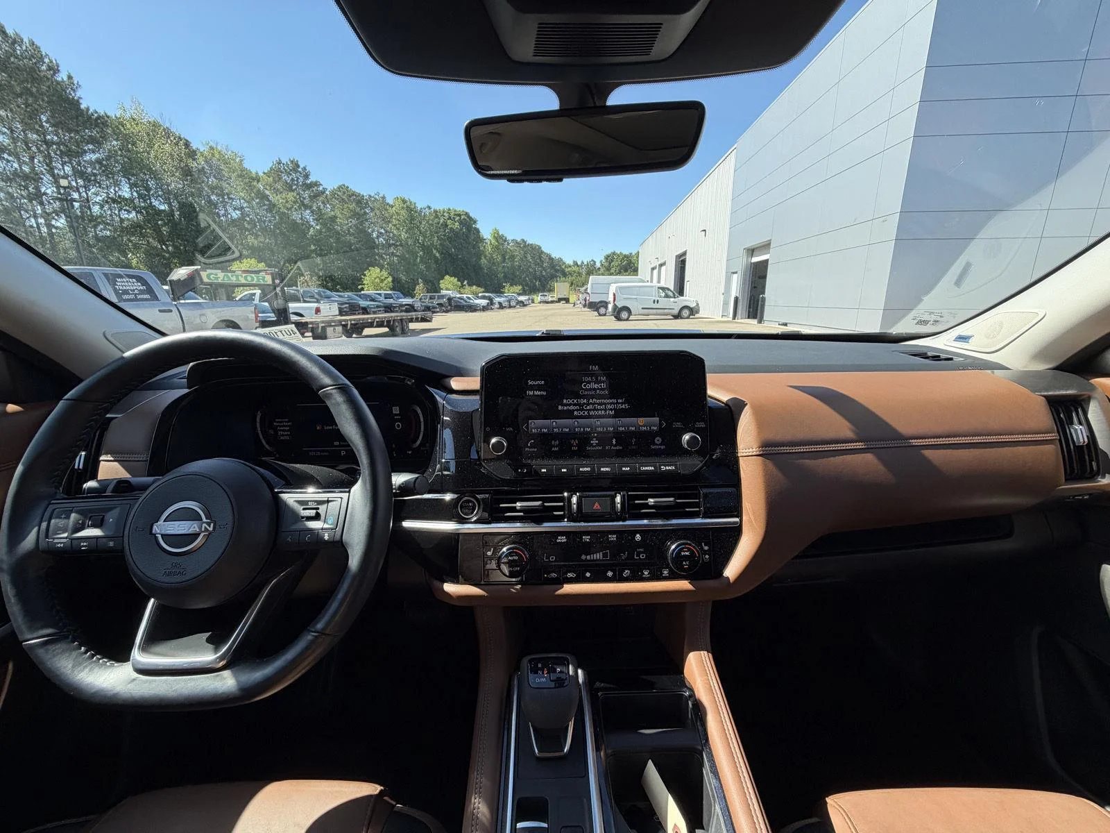 Used 2023 Super Black Nissan Platinum image 7