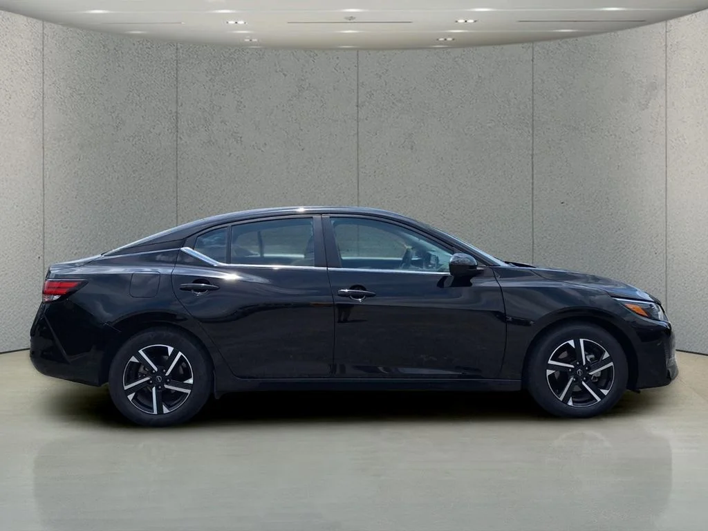 Used 2025 Black Nissan SV image 4