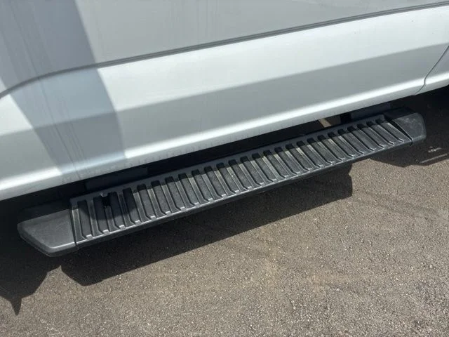 New 2026 Oxford White Ford F-550® XL image 3