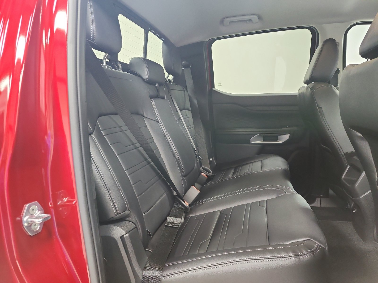 New 2026 Ruby Red Metallic Tinted Clearcoat Ford Lariat® image 39
