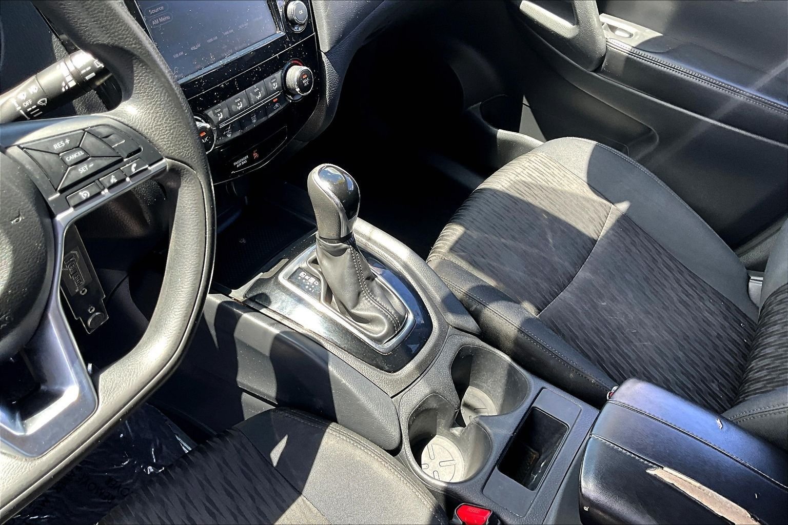 Used 2019 Black Nissan S image 18