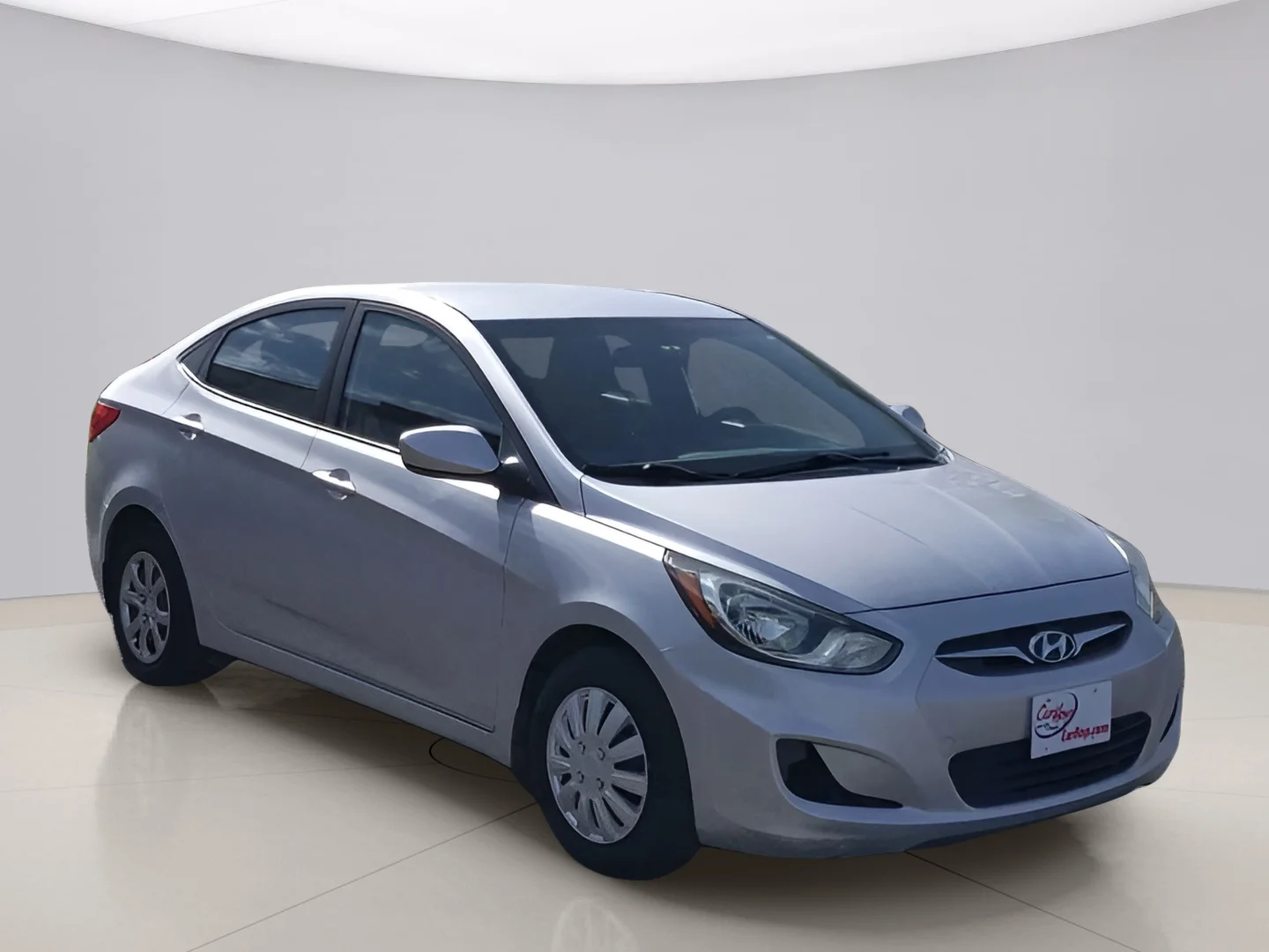 Used 2014 Silver Hyundai GLS image 4