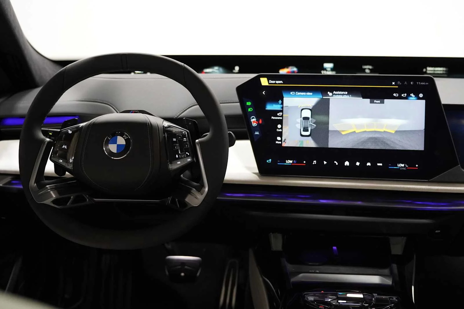 New 2027 Brooklyn Grey Metallic BMW 740i image 10
