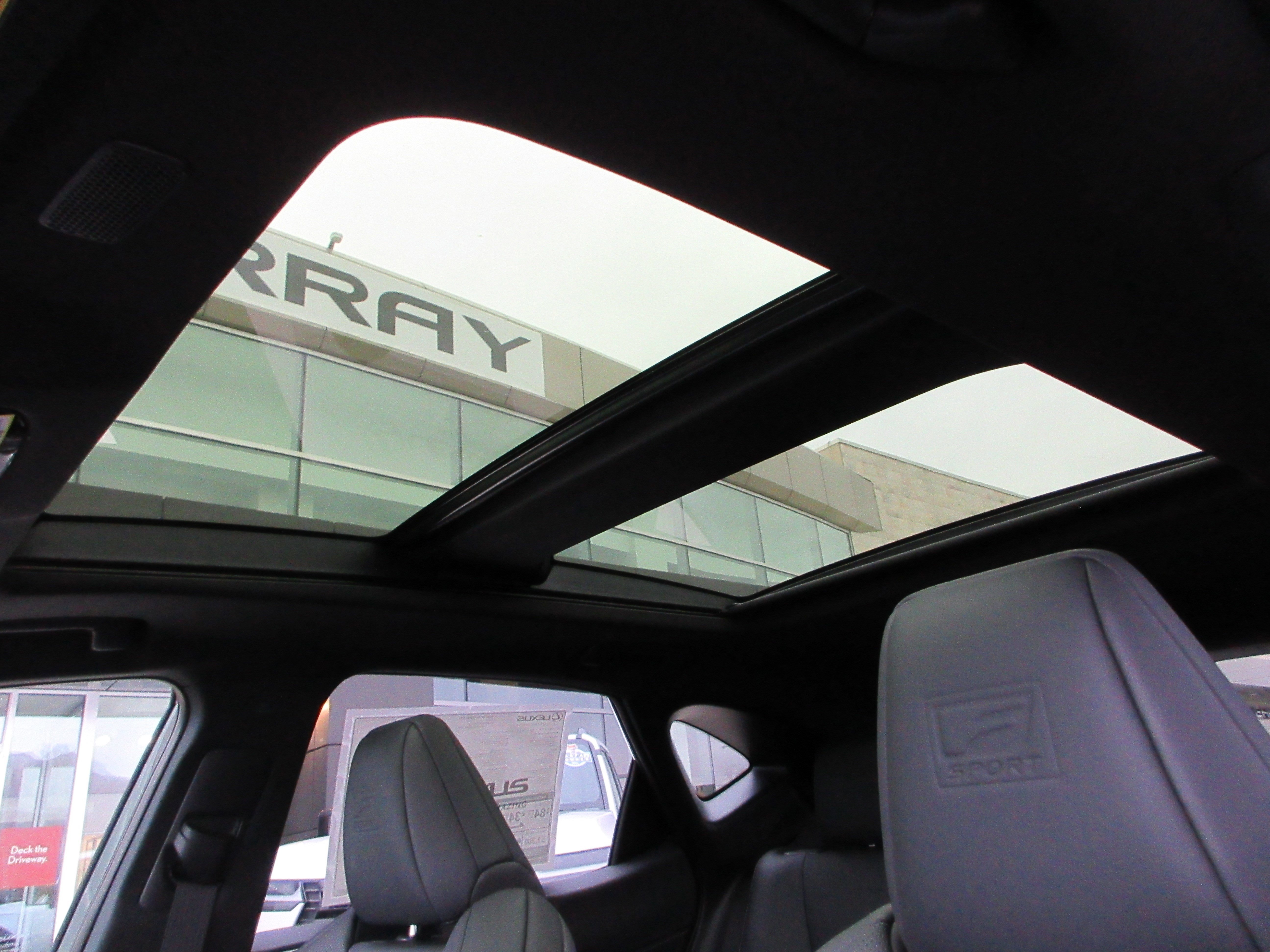 2026 Lexus NX 450h+ F-Sport - Photo 18