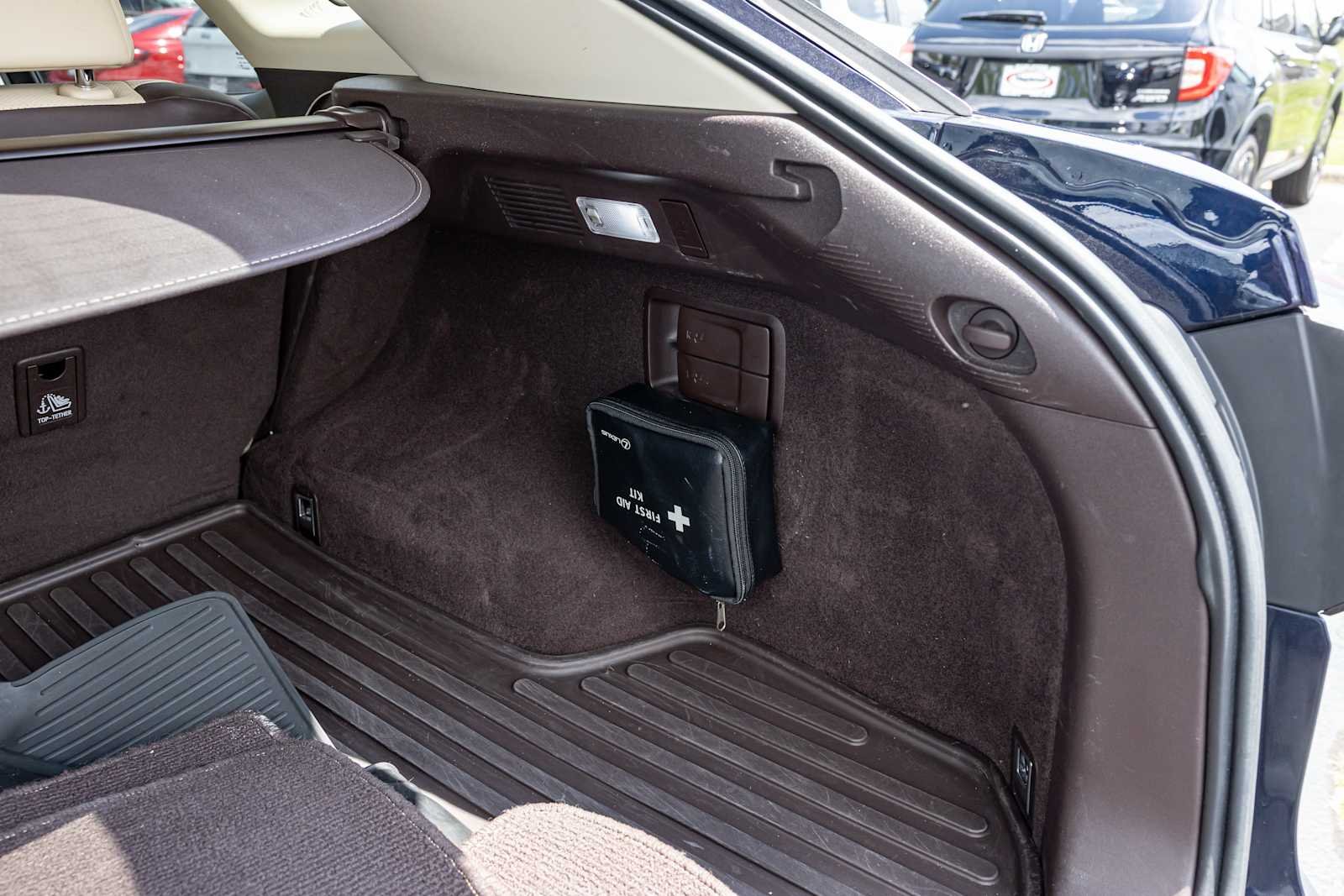 Used 2016 Nightfall Mica Lexus  image 33