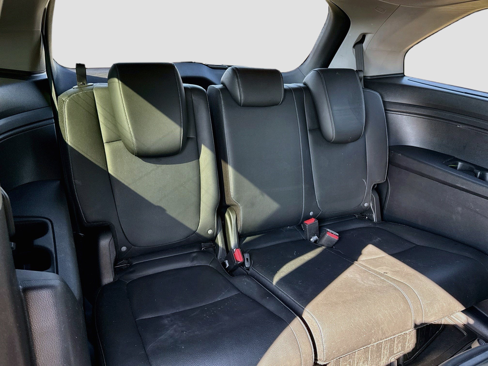 Used 2024 Modern Steel Metallic Honda Touring image 30