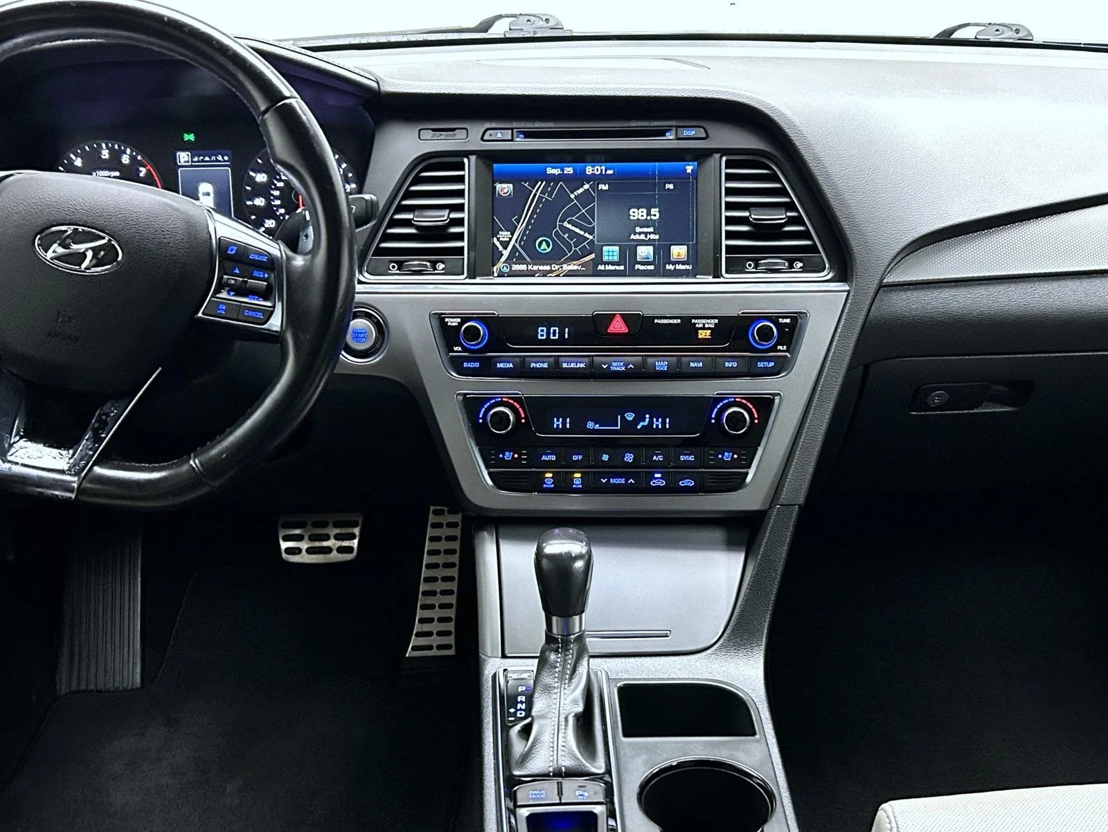 Used 2015 Blue Hyundai Limited image 13