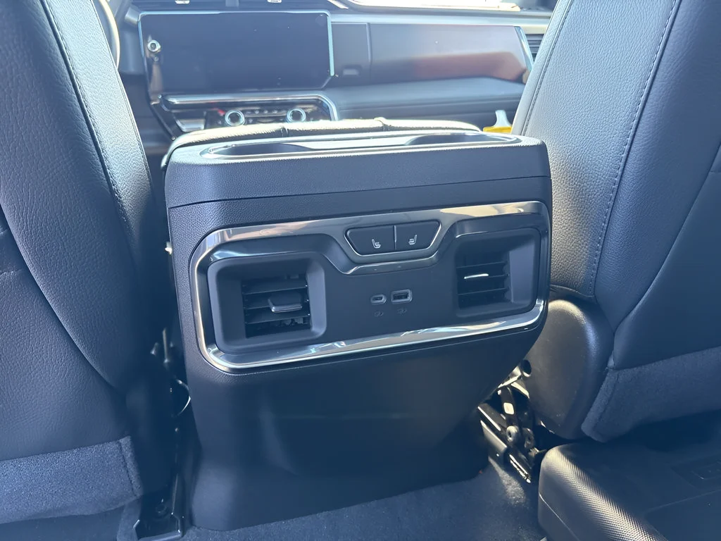 2026 GMC Sierra 2500HD Denali - Photo 14