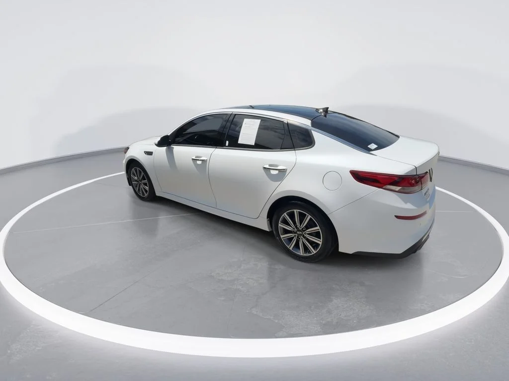 Used 2020 White Kia EX Premium image 6