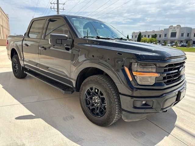 Used 2024 Black Ford XLT image 3