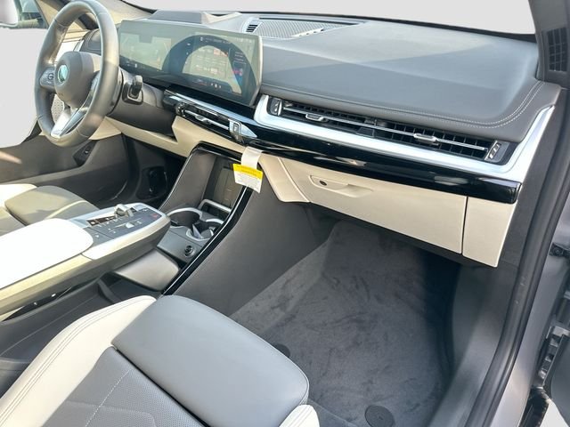 New 2026 Silver BMW xDrive28i image 24