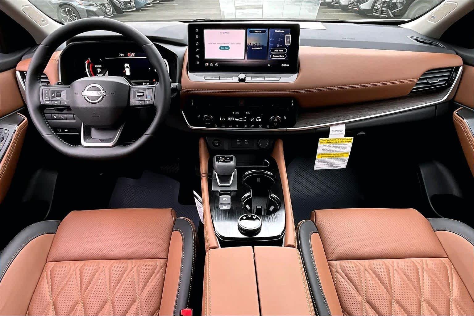 New 2026 2T WHT BLK XKJP Nissan Platinum image 5