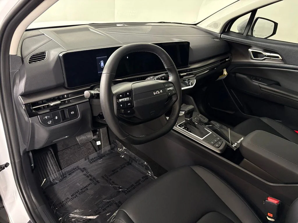 New 2026 Glacial White Pearl Kia EX image 16