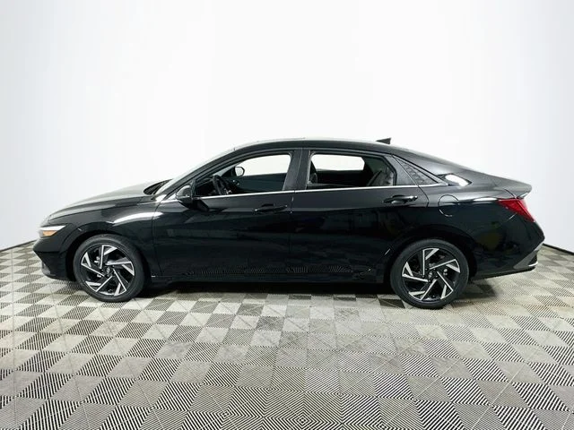 New 2026 Hyundai ELANTRA Limited