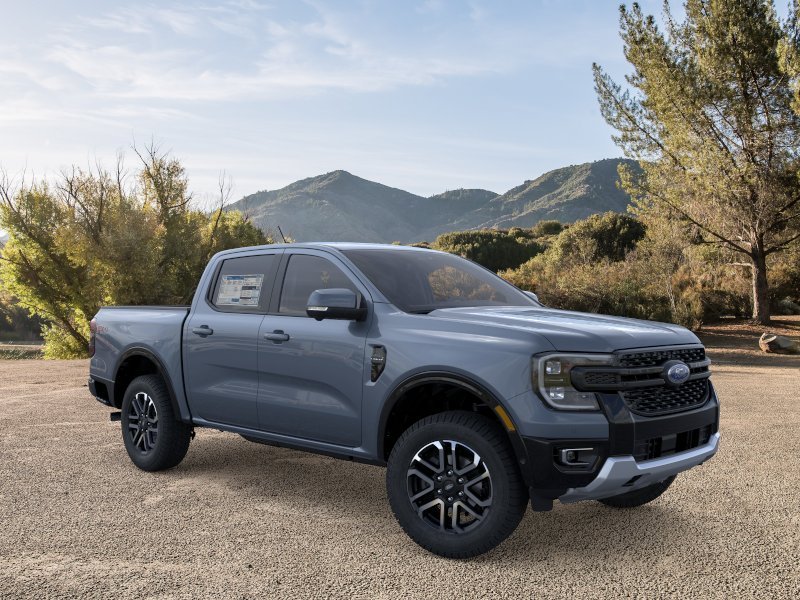 New 2025 Azure Gray Metallic Tri-coat Ford LARIAT® image 7