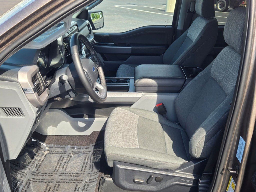 Certified Used 2023 Stone Gray Metallic Ford XLT image 21