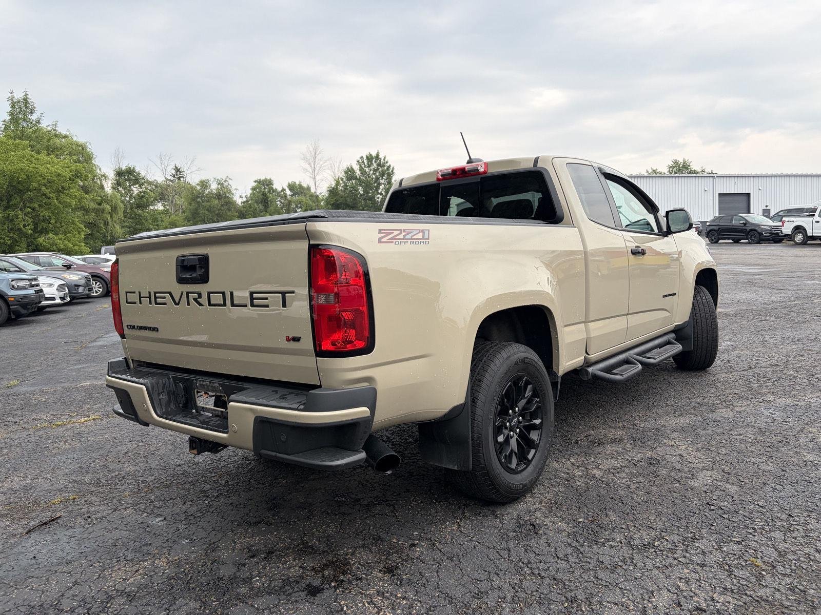 Used 2022 Sand Dune Metallic Chevrolet 4WD Z71 image 8