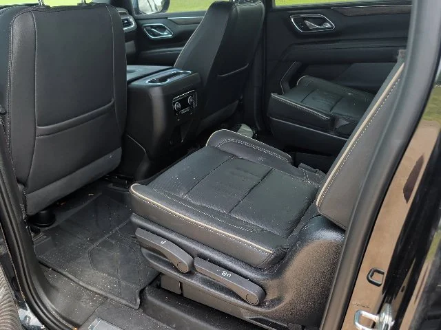 Used 2023 Black Chevrolet Premier image 15