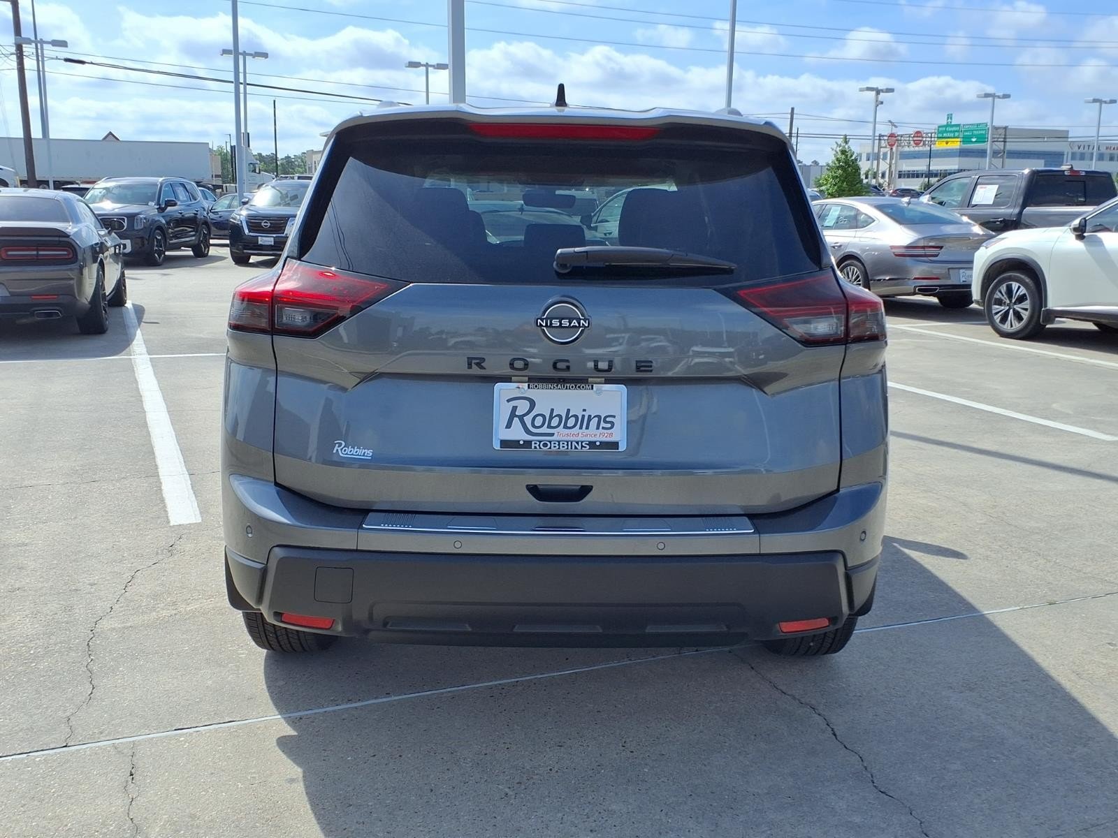 2026 Nissan Rogue Dark Armor™ Gray at Robbins Nissan