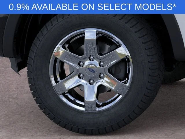 New 2026 Oxford White Ford XLT image 19