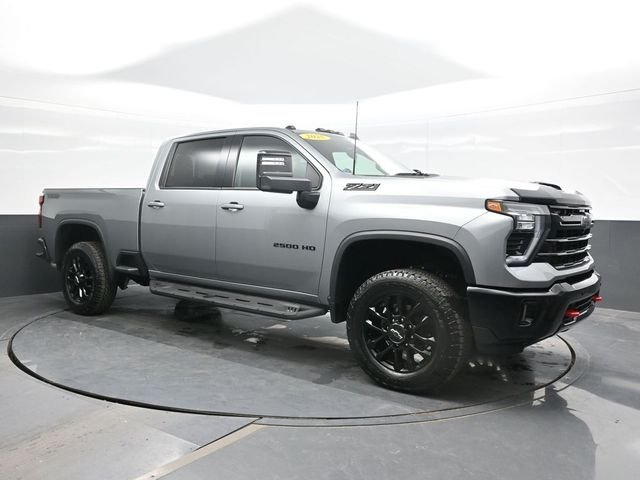 Used 2025 Gray Chevrolet LTZ image 7