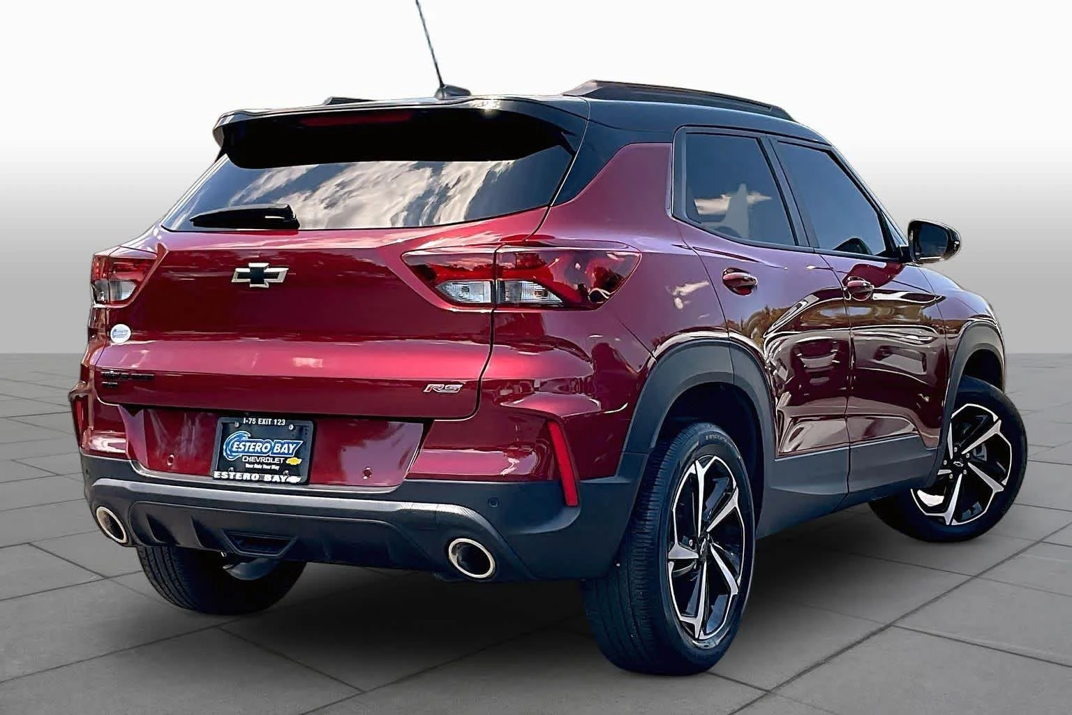 Used 2023 Crimson Metallic Chevrolet RS image 24