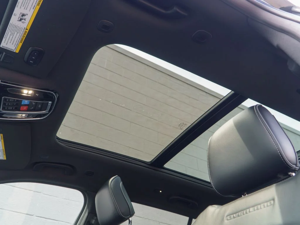Used 2023 Black Jeep Overland image 30