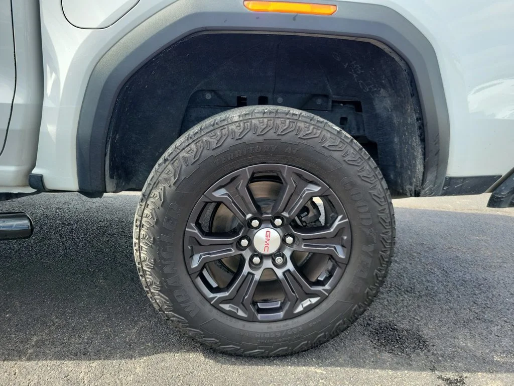 2024 GMC Canyon Elevation - Photo 32