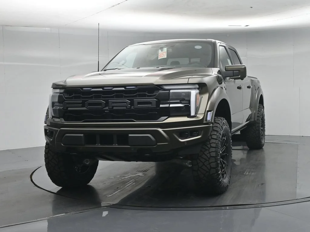 New 2026 Shelter Green Ford Raptor image 58